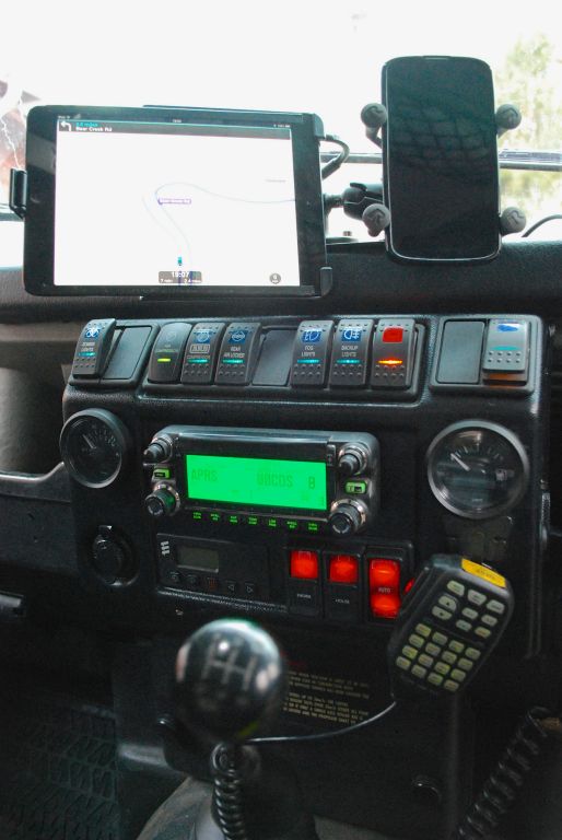 Another view of the centre dash